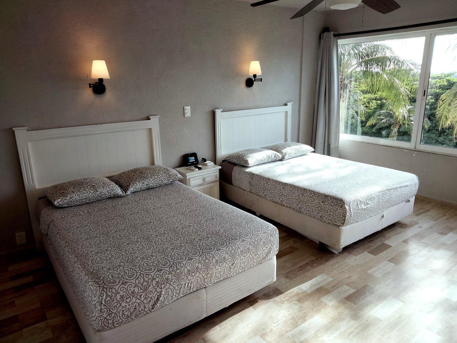 Brisas Sealight Apartment Канкун Екстериор снимка