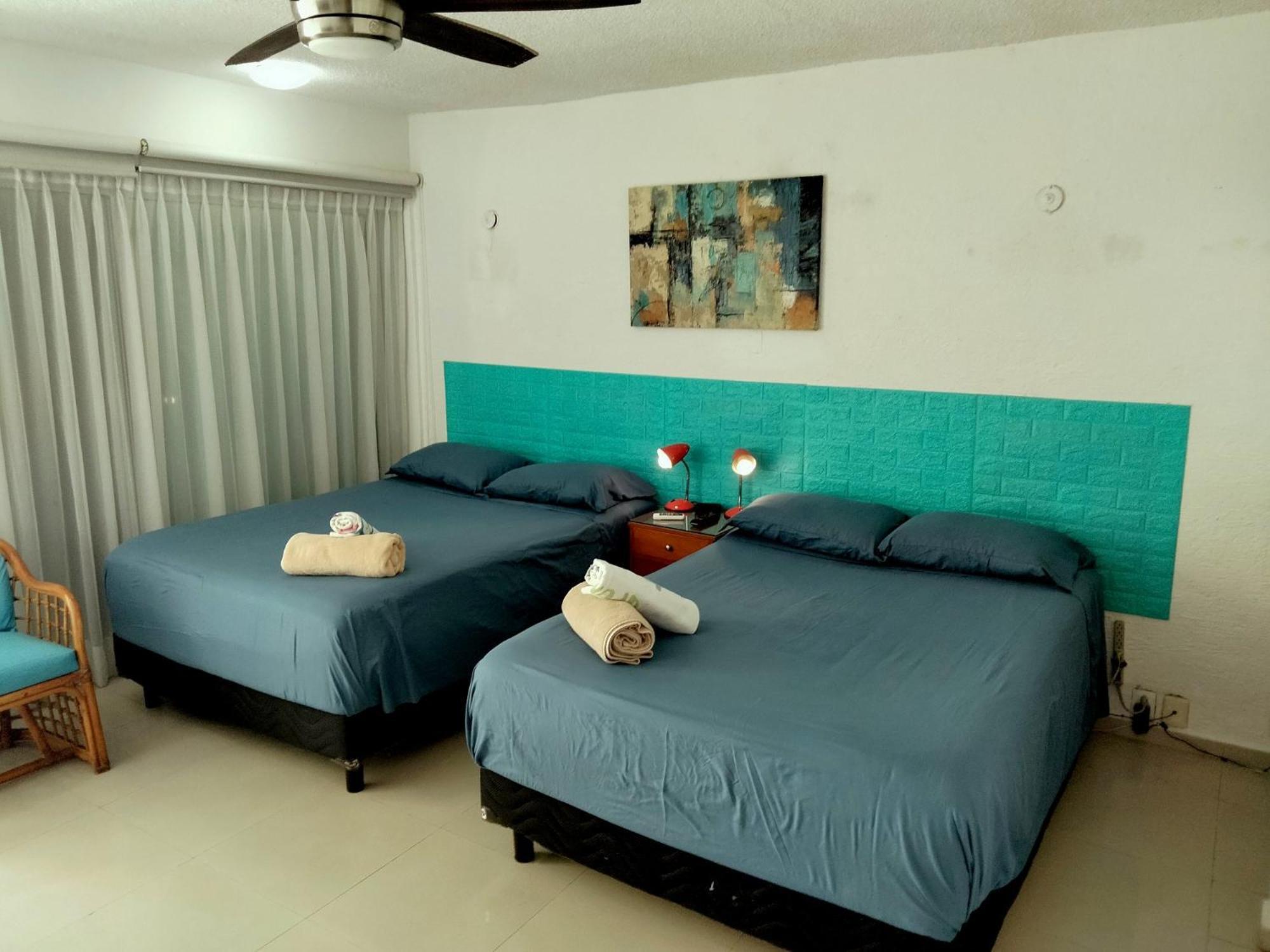 Brisas Sealight Apartment Канкун Екстериор снимка